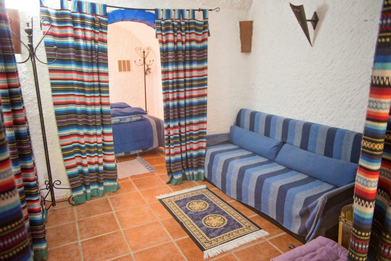 Cuevas De Rolando Casa de hóspedes Guadix Exterior foto