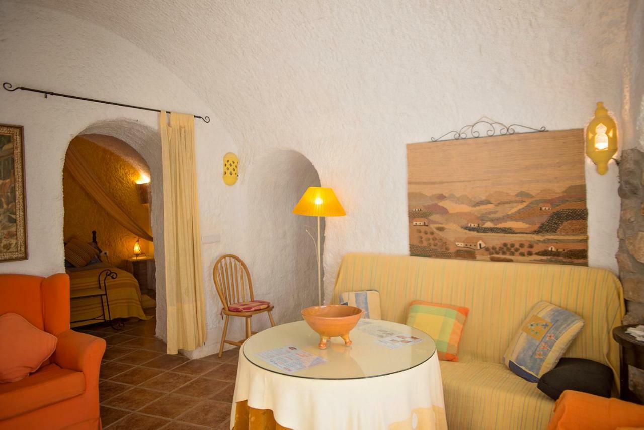 Cuevas De Rolando Casa de hóspedes Guadix Exterior foto